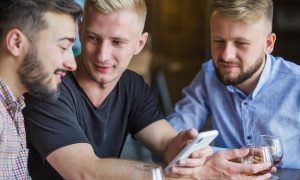 Как легко и безопасно пополнять баланс в популярных онлайн-играх?